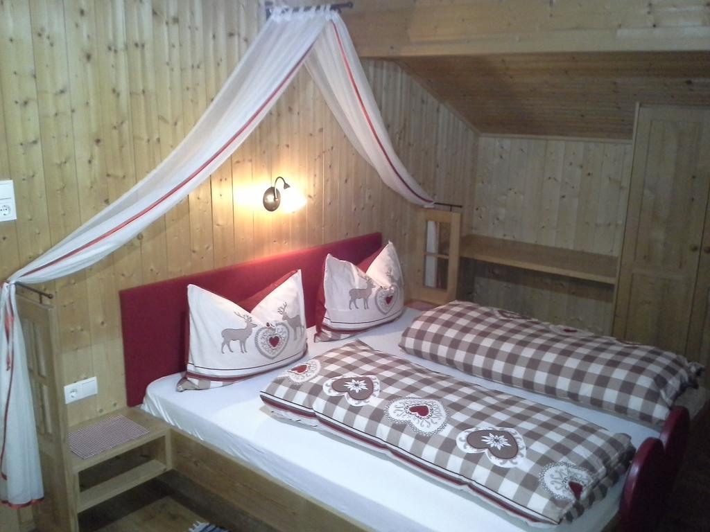Berggasthaus Agritur Moserhof Braies  Bilik gambar