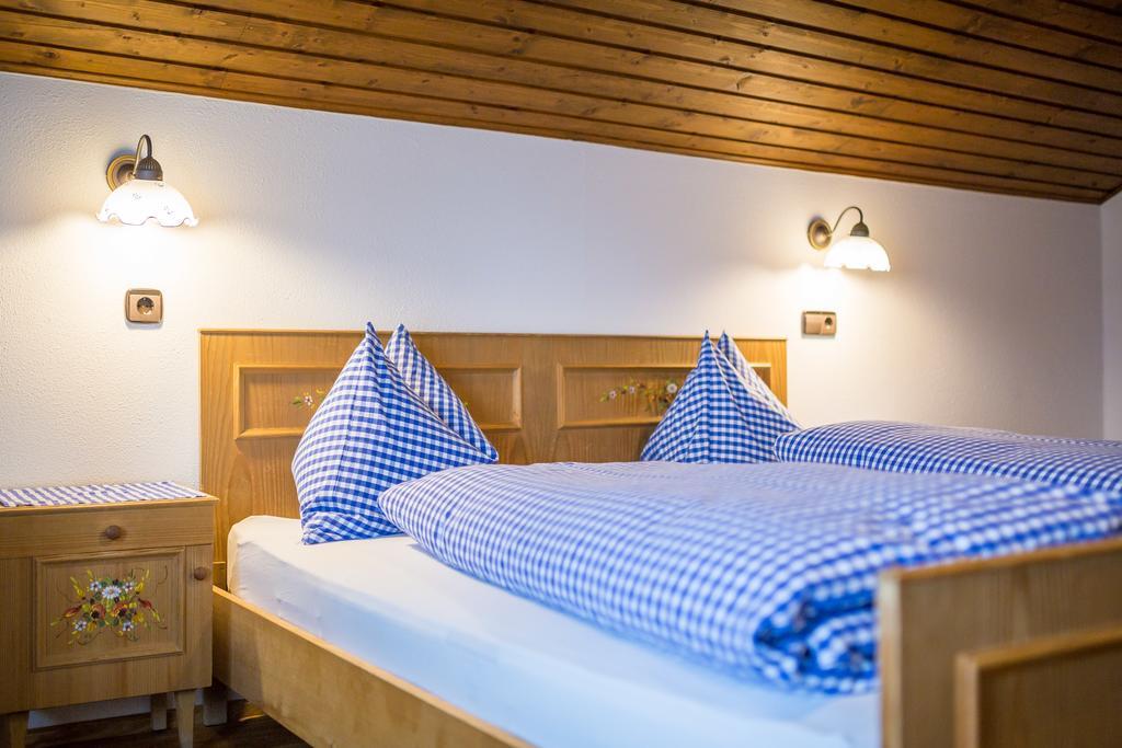 Berggasthaus Agritur Moserhof Braies  Luaran gambar